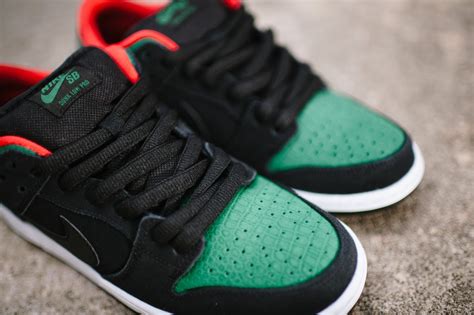 sb dunk Gucci low reptile